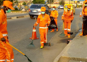 Lagos Govt Enrols 16,000 Sanitation Officers in Health Insurance Scheme
