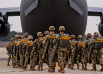 Iranian War: Thousands of U.S. Army Paratroopers Arrive in Middle East