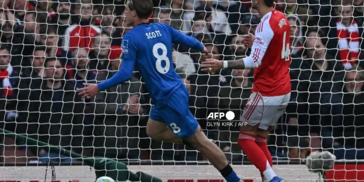 Reactions Trail as City Humiliates Chelsea, Closes Gap on the Gunners