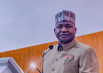 Defence Minister Vows to Treat Bandits Supporters as Terrorists, Says Friend of a Thief is Also a Thief