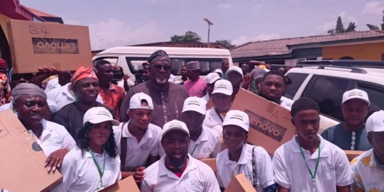 FG Trains 210 Oyo Youths in Digital Marketing, Cybersecurity, Remote work