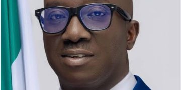 Edo Govt Arrests Six Scavengers for Vandalising Public Infrastructure, Issues 21-Day Ultimatum to Others Occupying Moat