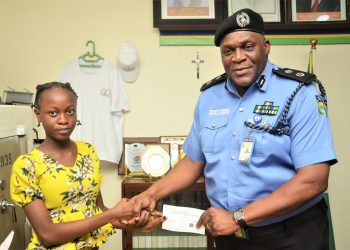 Cross River Police Honour Fallen Officers, Disburse ₦9.57 Million to Families