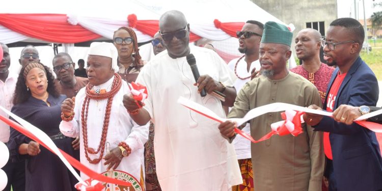 LG Electronics Improves Student Welfare With Solar-Powered Borehole Project In Warri