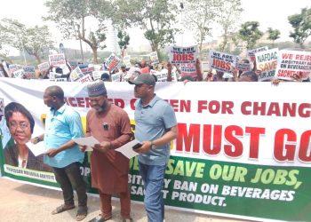 Protesters Demand Sack of NAFDAC DG Over Sachet Alcohol Ban