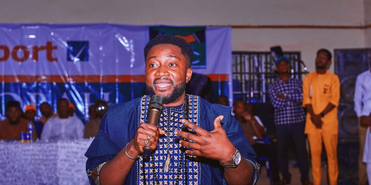 C’River: Massive Crowd as Dr.Tawo Declares Reps Bid in Bendeghe Ekiem