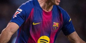 Lewandowski to Leave Barca With Mission Complete