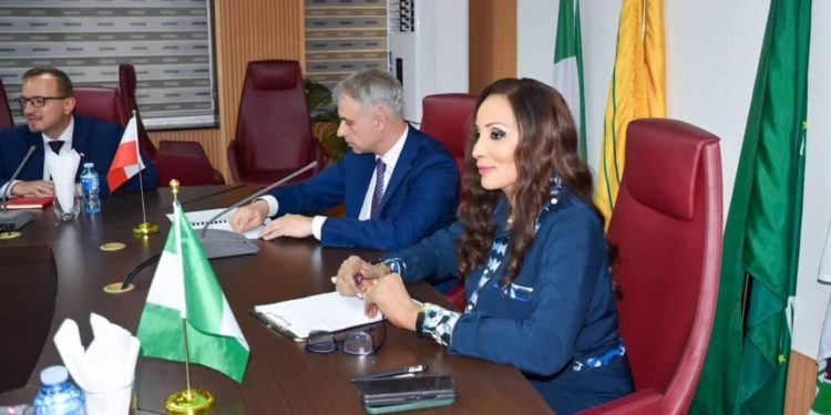 FG Commends Poland for Supporting Nigerian Students Displaced by Ukraine War
