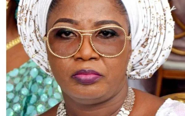 Tinubu’s Daughter Faults Lagos APC Primaries, Threatens Protest