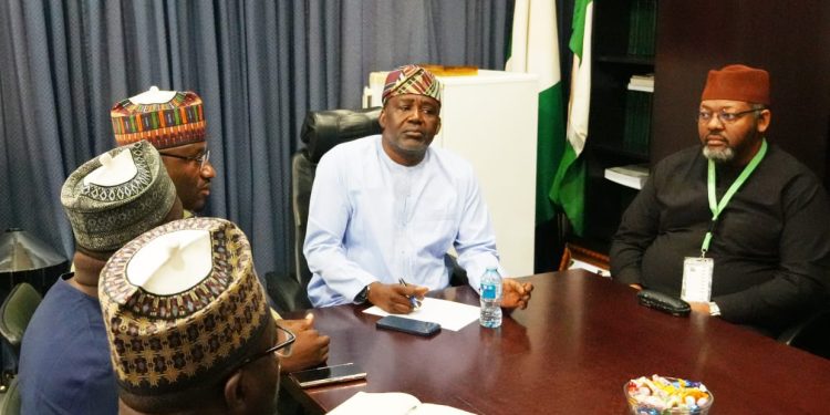 FG, China Partner To Localise CNG, EV Infrastructure Manufacturing In Nigeria