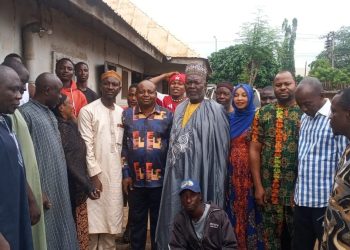 C’River Senator Felicitates Muslims, Calls for Unity, Donates ₦5.5m for Eid