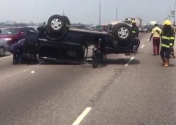 Several Casualties as Vehicles Collide on Third Mainland Bridge