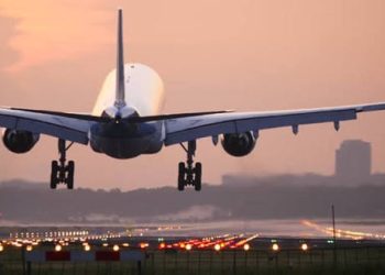 FG Moves To Block Ebola Spread, Considers Flight Ban, Passenger Isolation