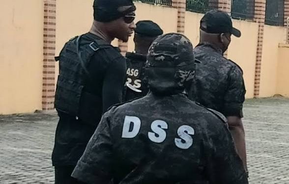 DSS Arrests Five, Two Foreigners Over Papiri School Kidnap Arms Supply
