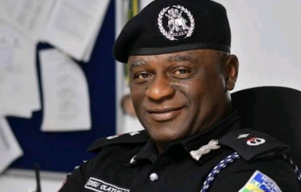 IG Promotes 374 Police Officers in Kwara
