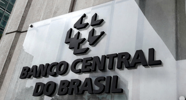 Brazil Lowers Interest Rate for Third Consecutive Time Amid Inflation Concerns 