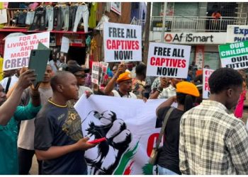Activists, Citizens Stage Fresh #EndBadGovernance Protest in Lagos