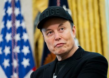 JUST IN: Elon Musk Becomes World’s First Trillionaire
