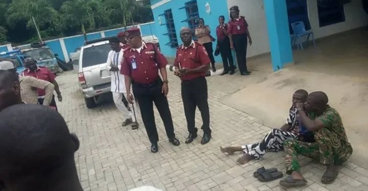 FRSC Arrests ‘One Chance’ Gang Members in Oyo, Recovers Stolen Phone