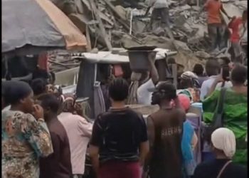 Ten Rescued as Storey Building Collapses in Lagos