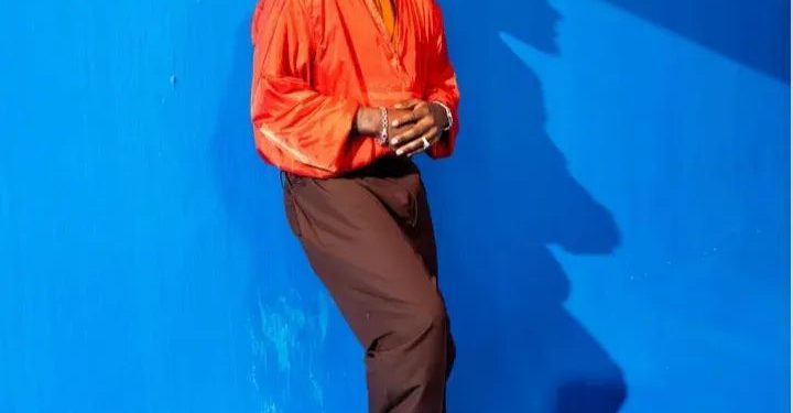 Davido Drops First Single of 2026, Titled “I Know Who I Be”