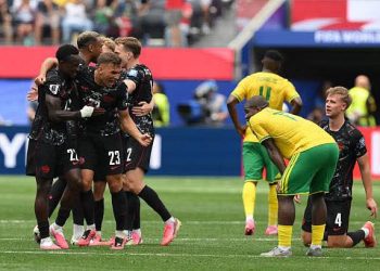South Africa Crash Out of World Cup Tournament after Late Loss to Canada