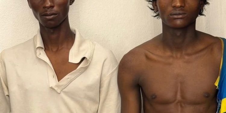 FCT Police Arrest Suspected Kidnappers in Viral Video Wearing Military Camourflage, Brandishing AK-47 Rifles