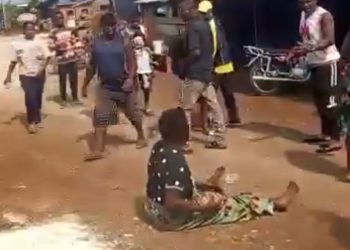 Outrage in C’River as Akara Seller Allegedly Uses Human Faeces in Food Preparation