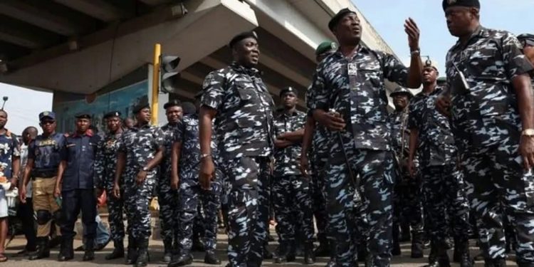 ‎8 Arrested For Spreading Misinformation
