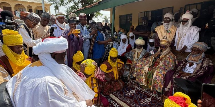 Zazzau Emirate Turbans Alhaji Suleiman Ubale Abubakar as Garkuwan Unguwan Dosa ‎