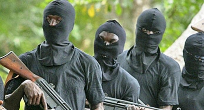 Gunmen kill two police officers in ambush along Anambra road