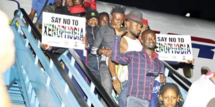 FG to Evacuate 271 Nigerians from South Africa in Third Phase Flight Friday