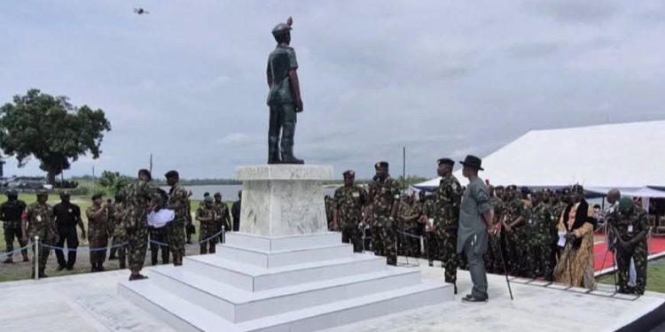 Army Honours 11 Cadets Killed in Training Accident