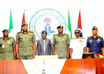 Insecurity: Tinubu Holds Emergency Security Meeting with Service Chiefs