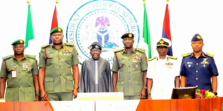 Insecurity: Tinubu Holds Emergency Security Meeting with Service Chiefs