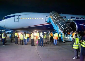 Air Peace Completes Fourth Evacuation Mission, Brings Back 284 Nigerians From S’Africa ‎