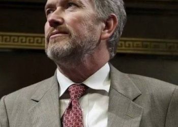 Top House Democrats Split Over Massie Push to Cut $3.3 Billion in Israel Aid