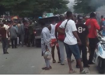 Okada Riders Block Calabar Ikom Highway Over Police Impoundment ‎