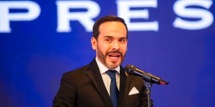 Trump Ally De La Espriella Becomes Colombia’s President, Vows Crackdown on Drug Trafficking Gangs