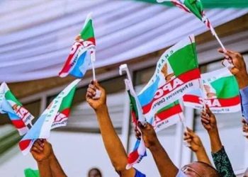 Kwara APC Loses 12 Ward Executives after Sen. Mustapha’s Exit
