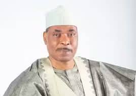 ‎Ex-IGP Adamu Empowers 2,800 Farmers in Nasarawa with Inputs, Implements