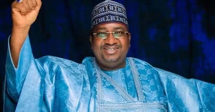 Shehu of Borno to Confer Prestigious Traditional Title of “Zanna” on Kebbi Governor