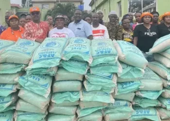 500 Ikorodu Farmers Receive Free Fertiliser Under FG Agricultural Support Scheme