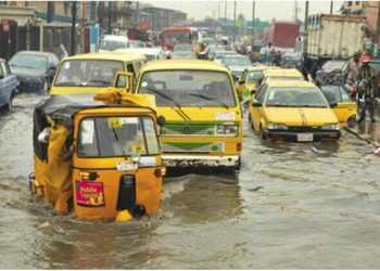 Lagos Residents Struggle With Flooding, Soaring Transport Costs as Heavy Rains Persist