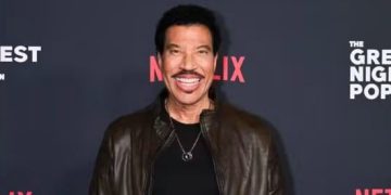 Lionel Richie Hospitalised in ICU After St. Louis Concert
