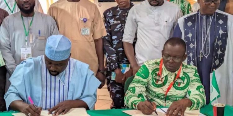 2027: Christian, Muslim Youths Sign Peace Accord in Abuja