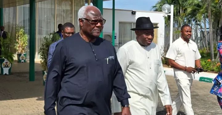 Ex-Sierra Leone President Koroma Returns Home After Treason Case Dropped