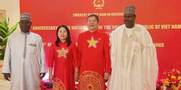 Vietnam Pledges to Deepen Diplomatic, Cultural, Economic Ties with Nigeria