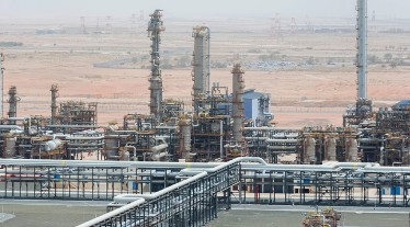 UAE Builds Alternative Trade, Energy Routes Amid Iran Attacks
