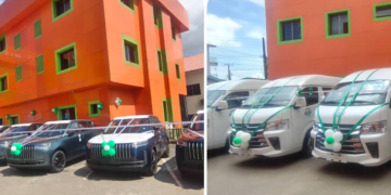 Bariga LCDA Presents SUVs, Buses to Councillors, Stakeholders